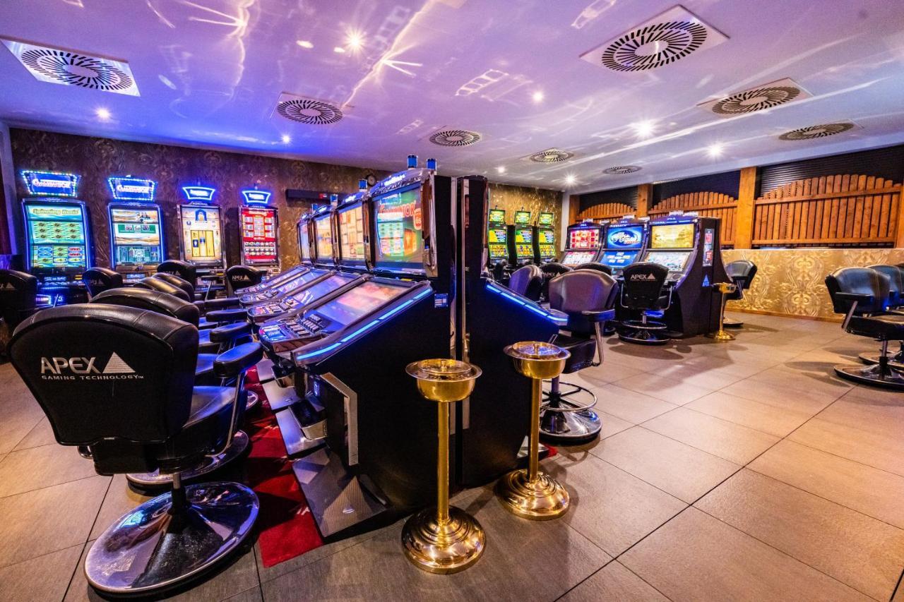 Imperial Casino Strazny Hotel ภายนอก รูปภาพ