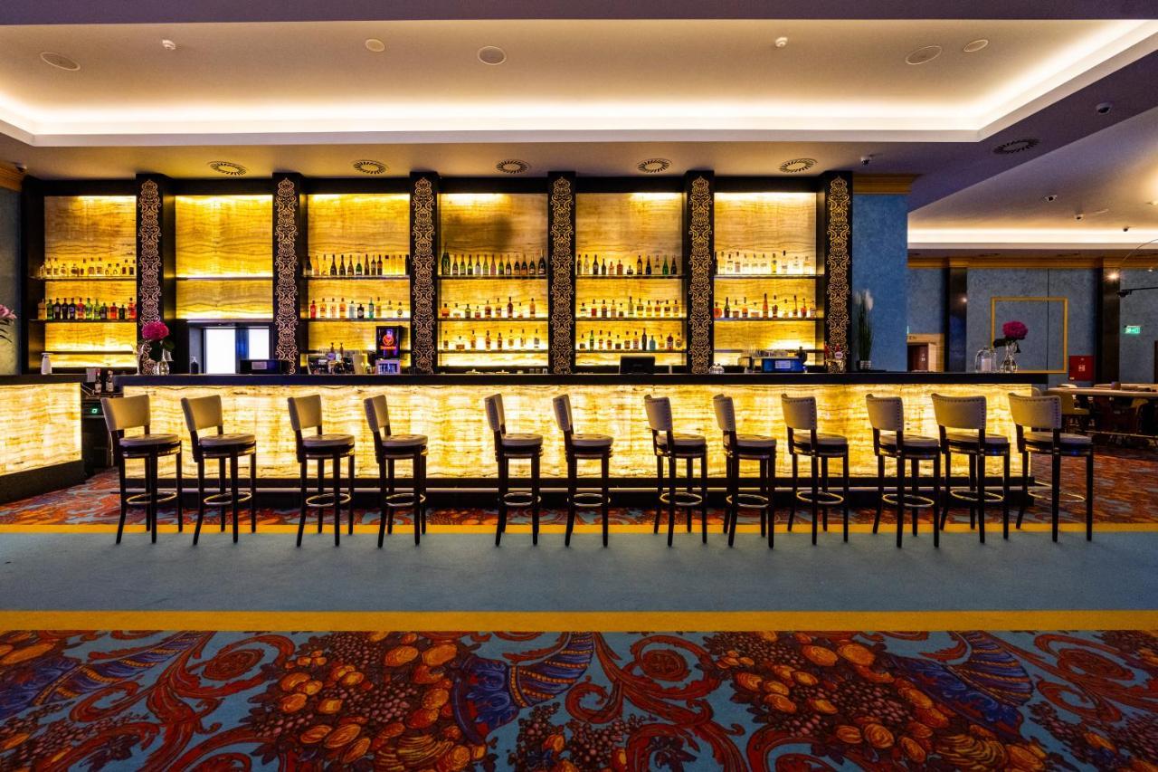 Imperial Casino Strazny Hotel ภายนอก รูปภาพ