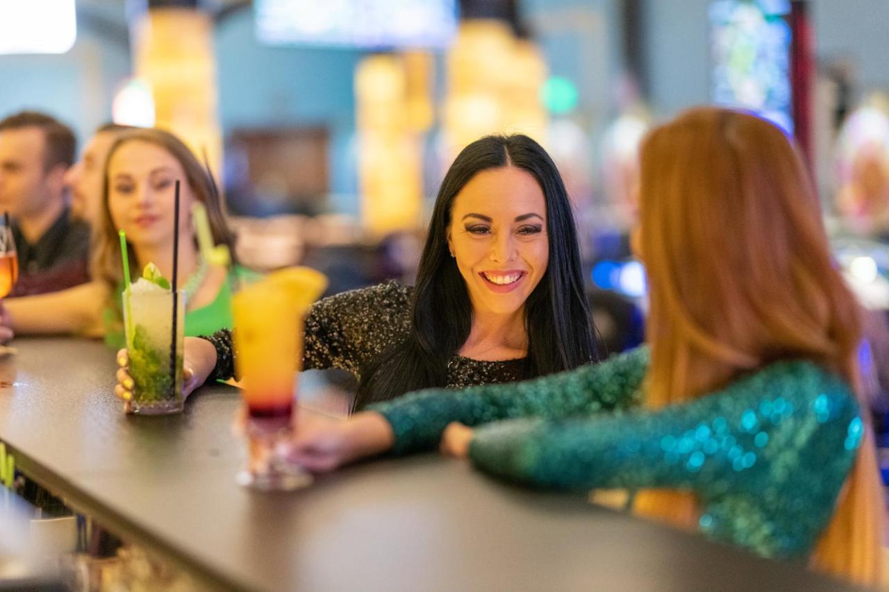 Imperial Casino Strazny Hotel ภายนอก รูปภาพ